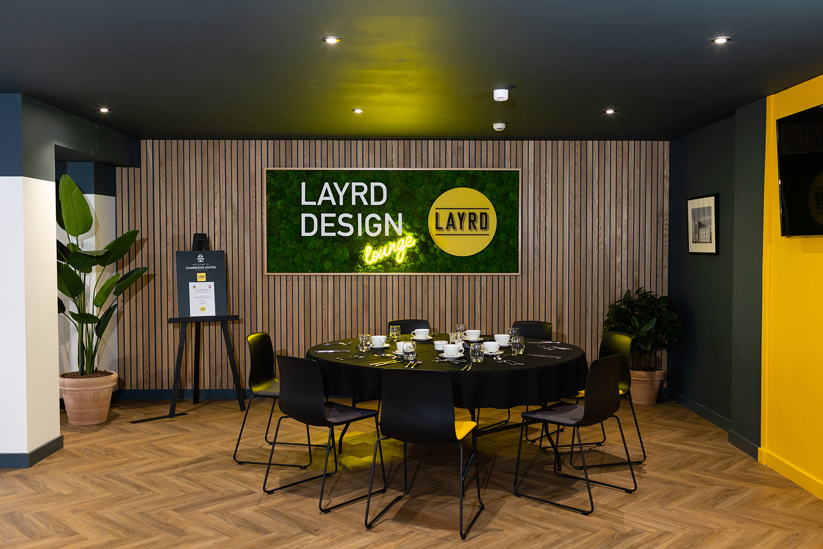 The Layrd Design Lounge 