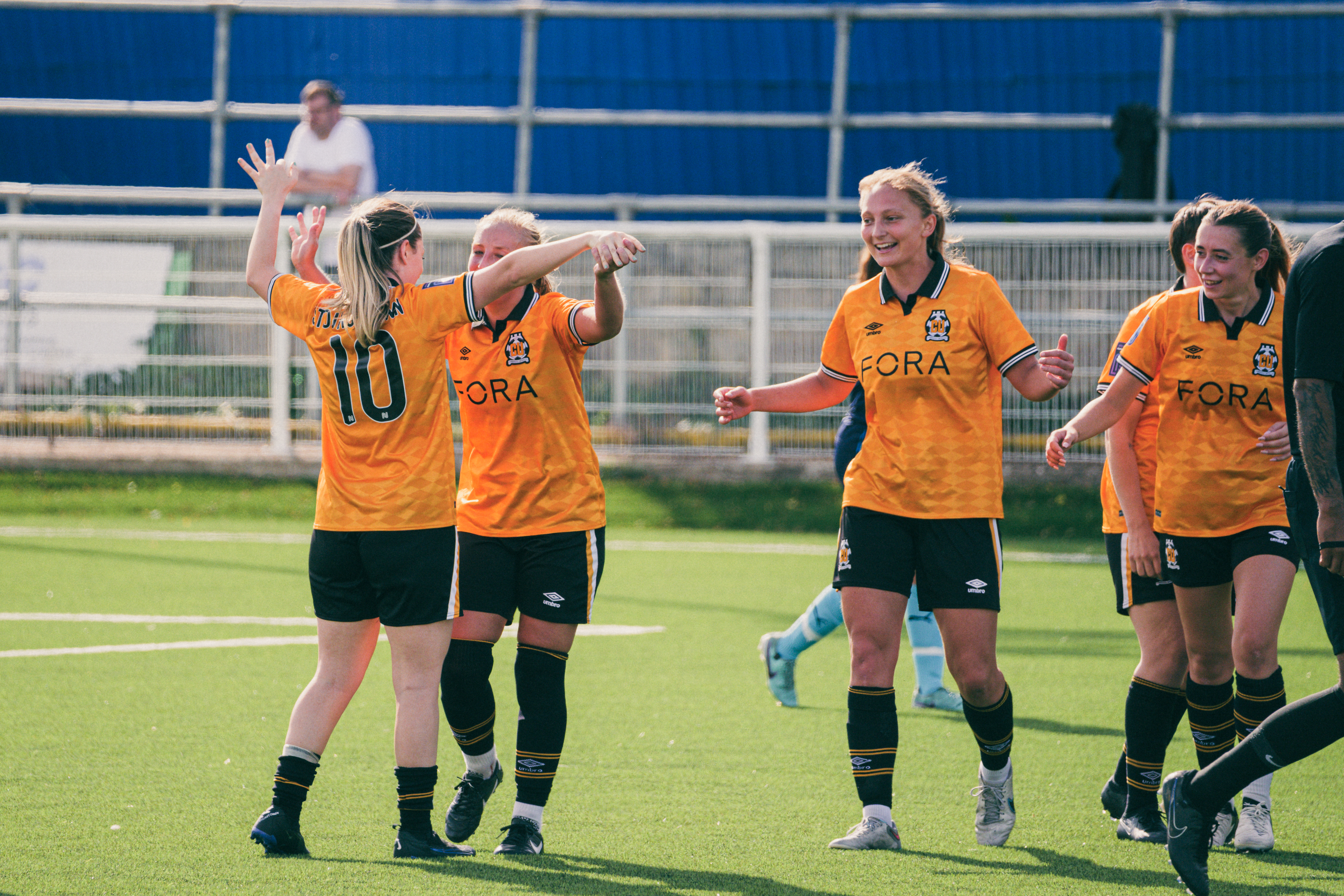 Cambridge United Women in action against London Seaward