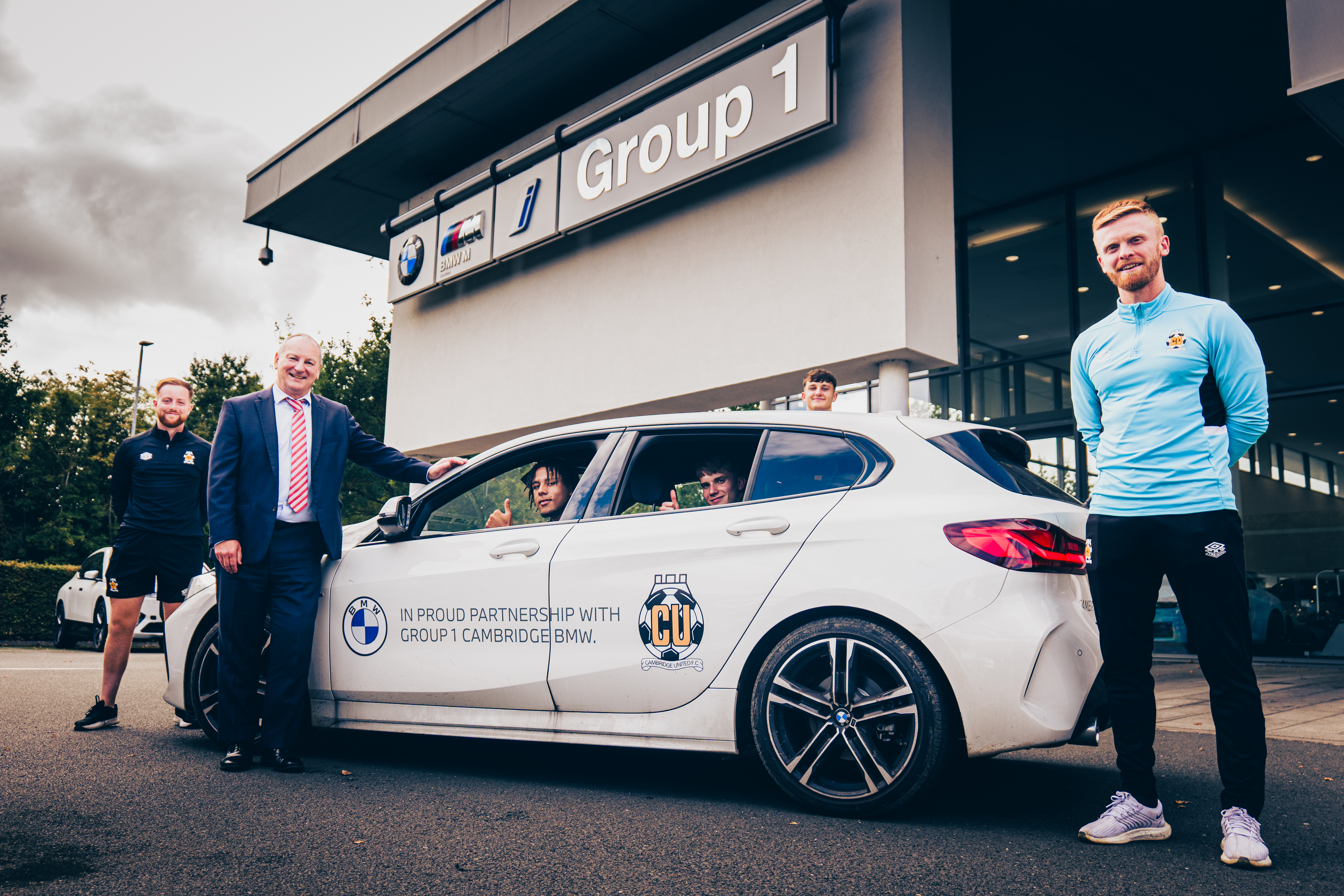 Cambridge United Academy and Group 1 BMW Cambridge partnership photo