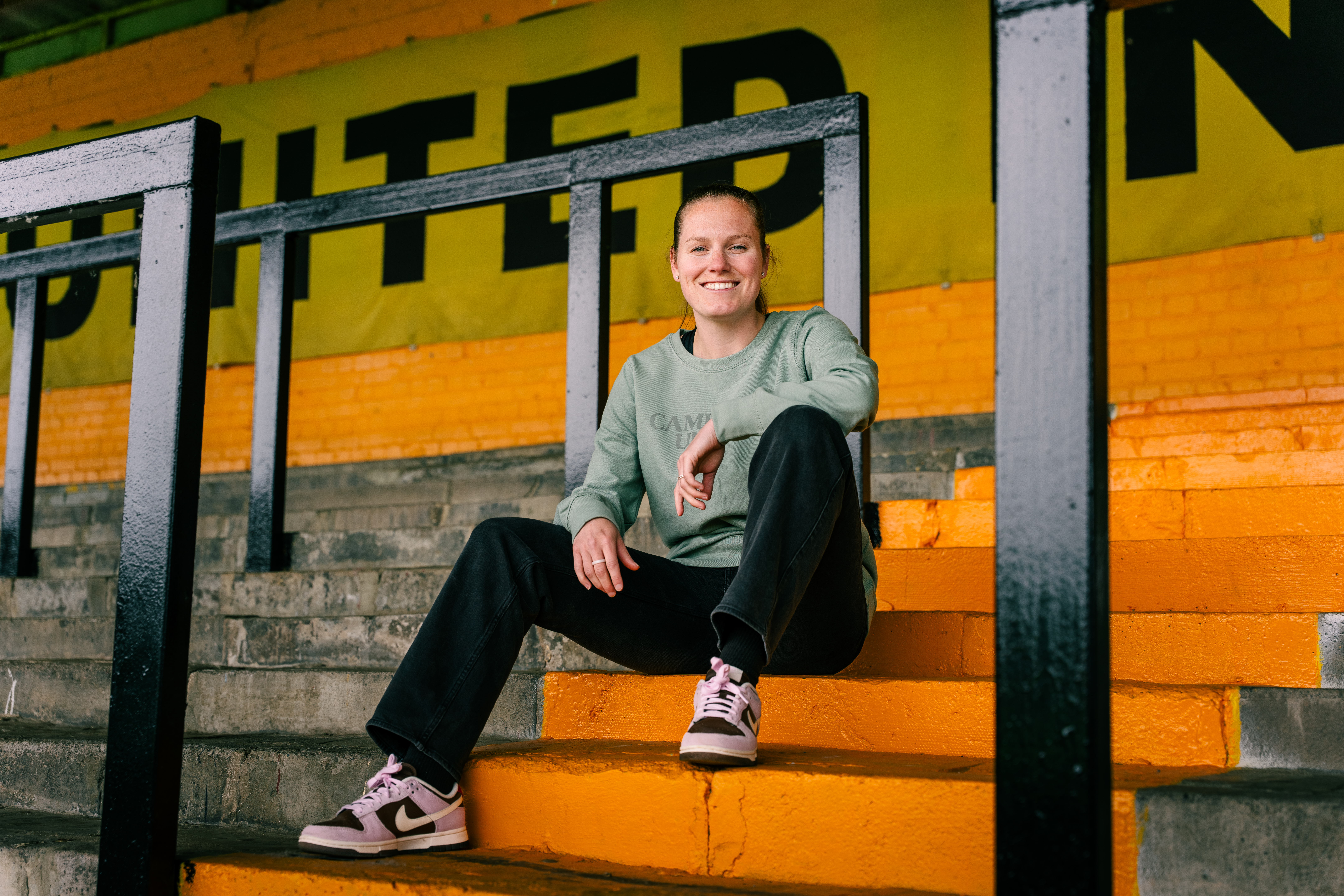 Zoe Wood re-signs for the U's