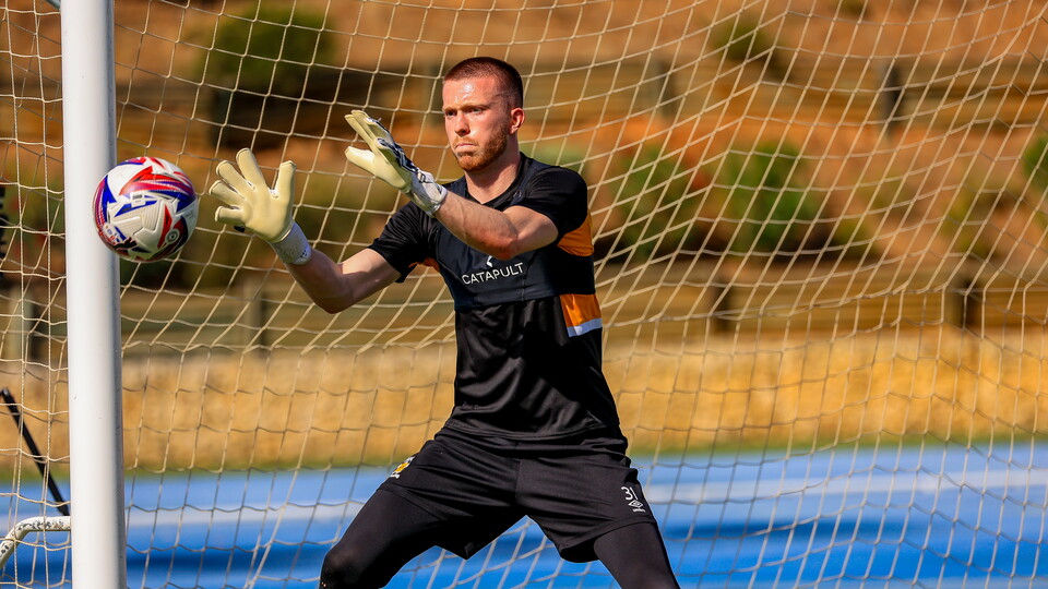 Cambridge United training in Portgual