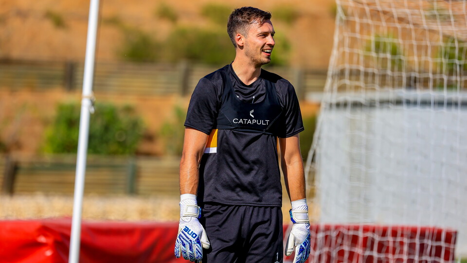 Cambridge United training in Portgual