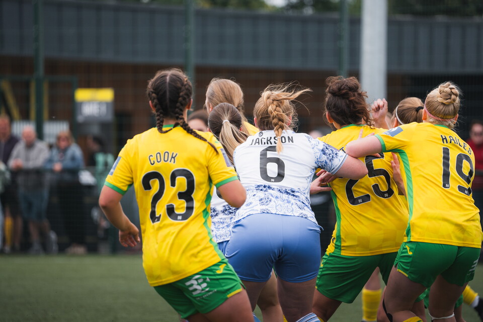 Cambridge United Women in action against Norwich City Ladies