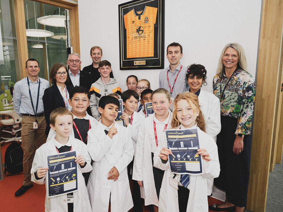 Children from the Galfrid School at the Astrazeneca Discovery Centre