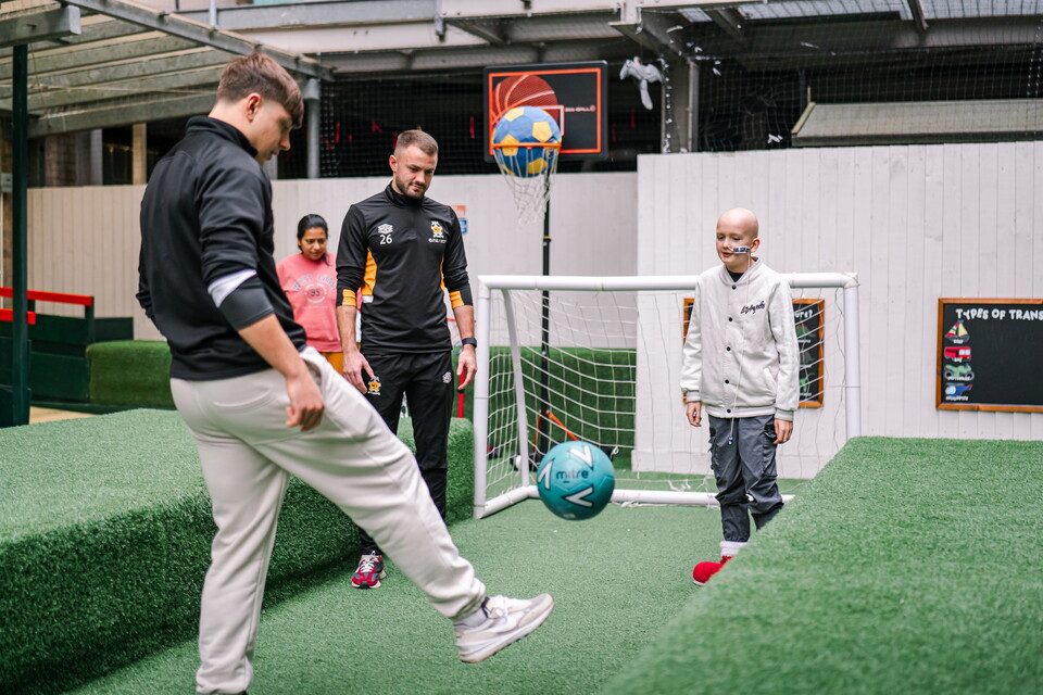 Players visit Pilgrim Pathways School
