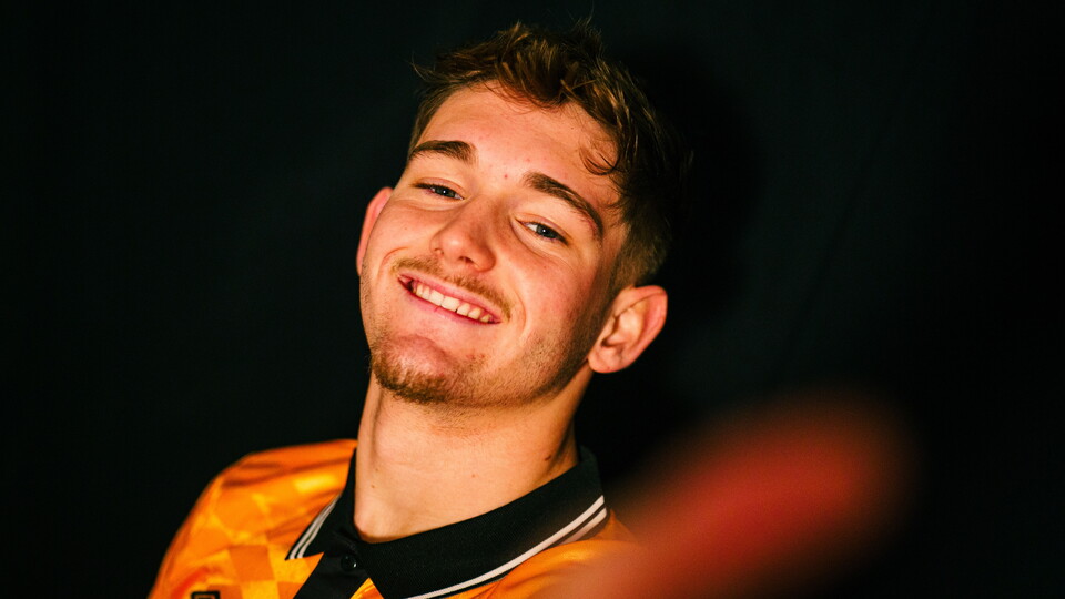 Dom Ballard signing photo