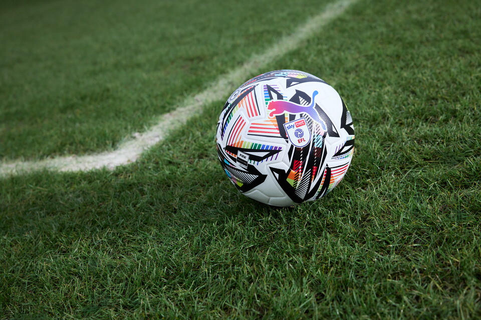 EFL Rainbow Ball