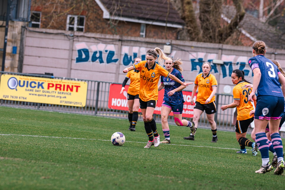 Cambridge United Women in action Vs Dulwich Hamlet