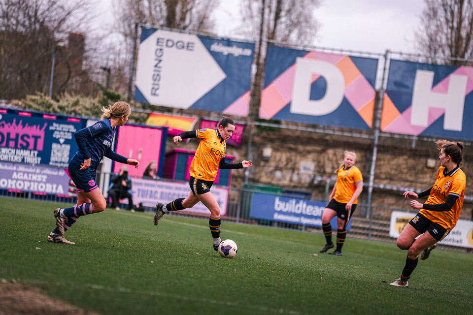 Cambridge United Women in action Vs Dulwich Hamlet