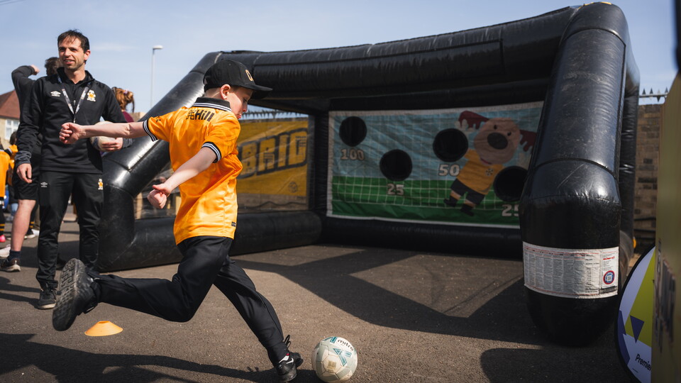 A young fan in the Junior U's Kids' Zone