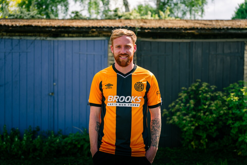 James Brophy in the 25/26 shirt