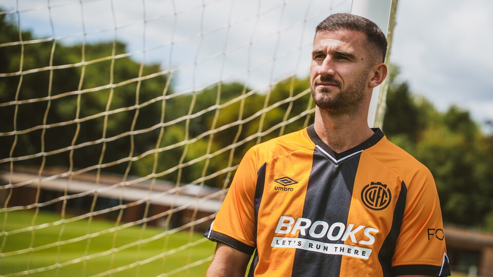 Dom Ball signing photo