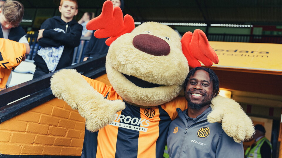 Marvin the Moose with Pelly Ruddock Mpanzu
