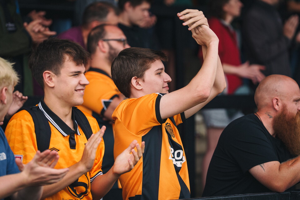 Fans at the Cledara Abbey Stadium
