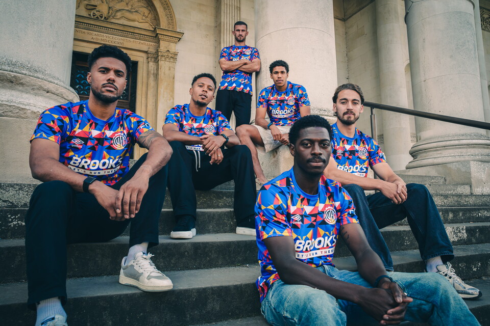 Cambridge United Fourth Shirt