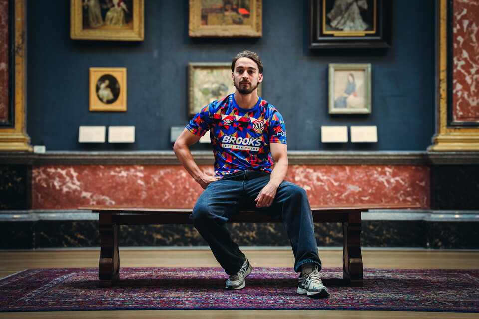 Cambridge United Fourth Shirt