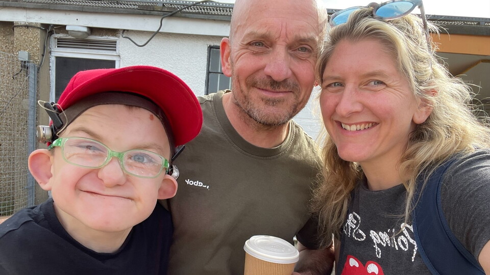 Hugo Axon and family