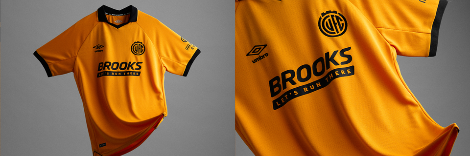 Cambridge United home shirt banner