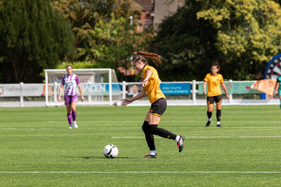 Cambridge United Women vs London Bees