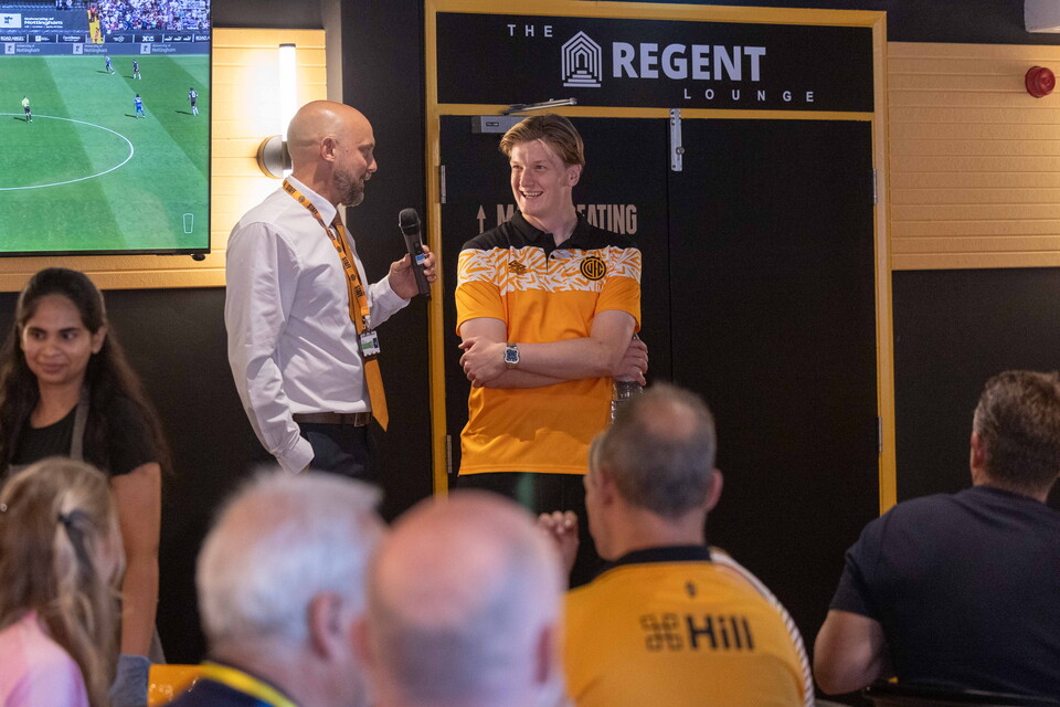 Regent Lounge