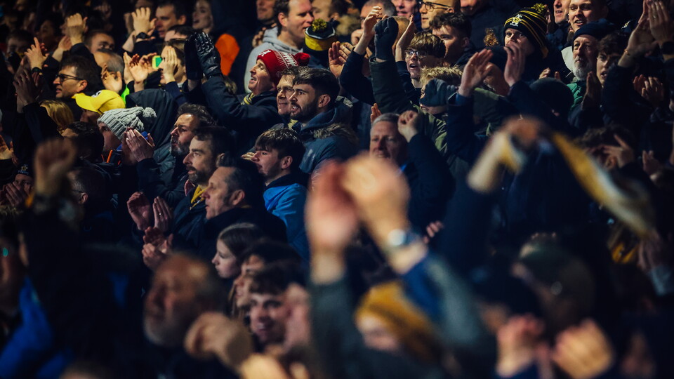 U's fans celebrating at the Cledara Abbey Stadium