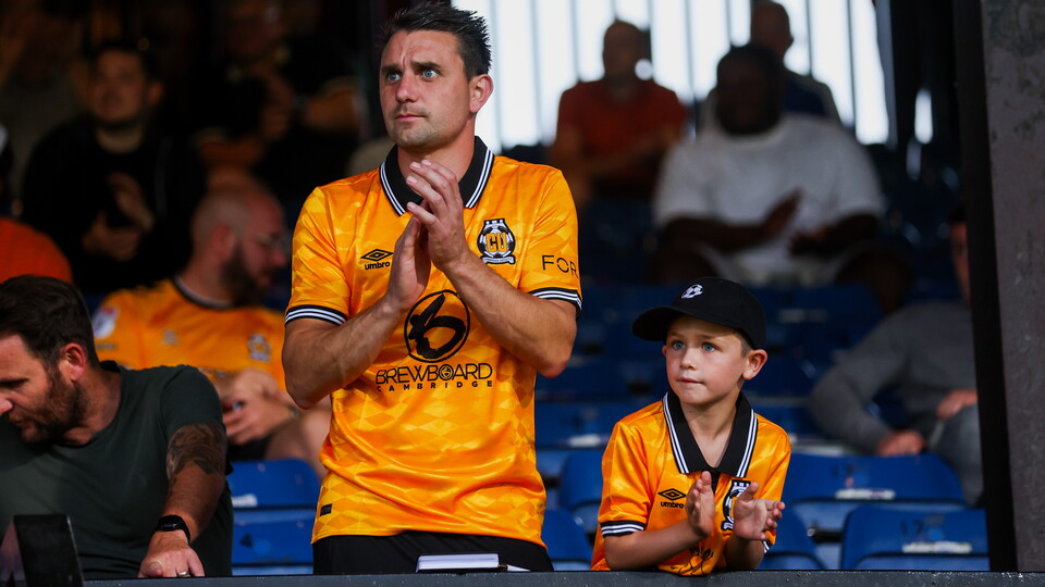 Fans applaud at the Cledara Abbey