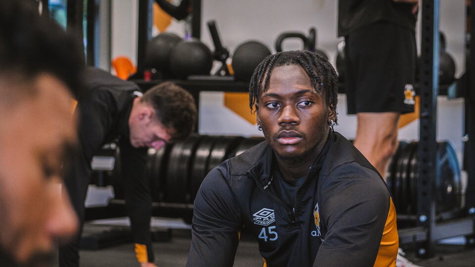 Emmanuel Longelo in the gym