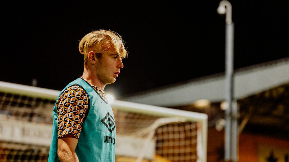 Liam Bennett during warm-ups