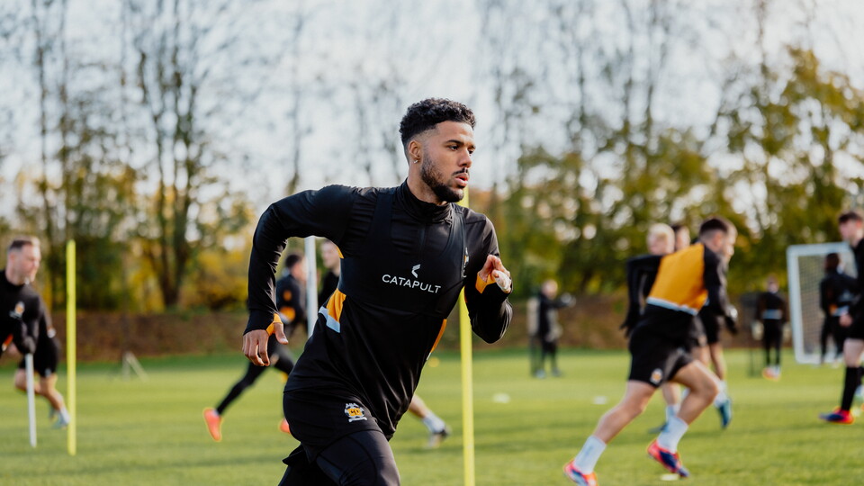 Elias Kachunga in training