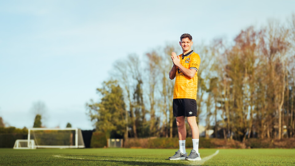 Dom Ballard signing photo