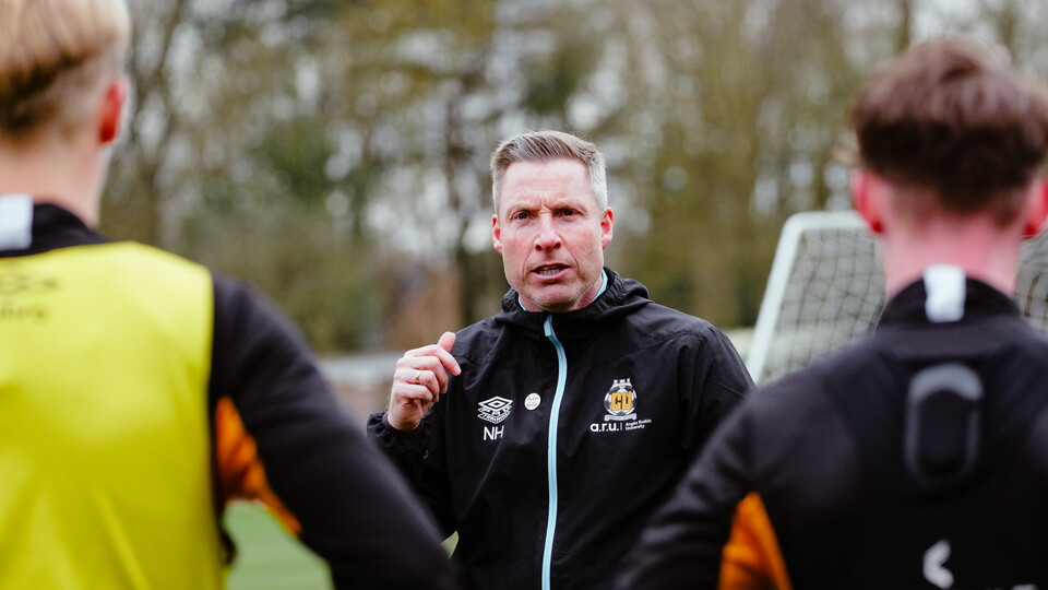Neil Harris in training
