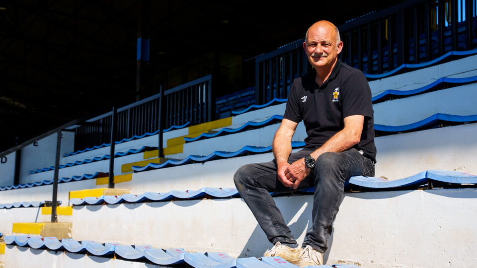 Ian Darler at the Cledara Abbey Stadium