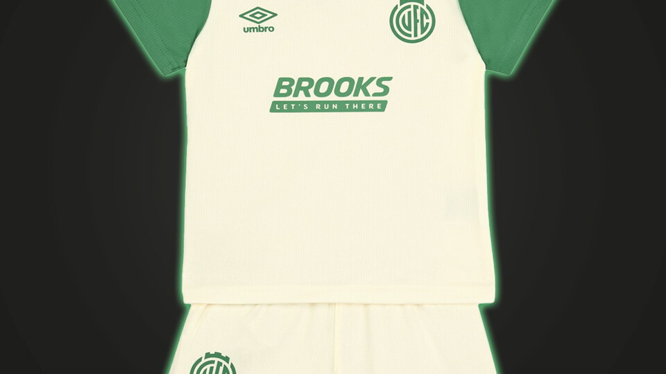 25-26 away shirt