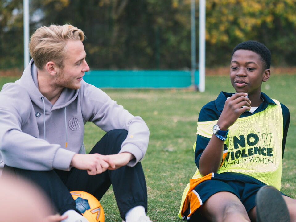 Liam Bennett visits Pledge United