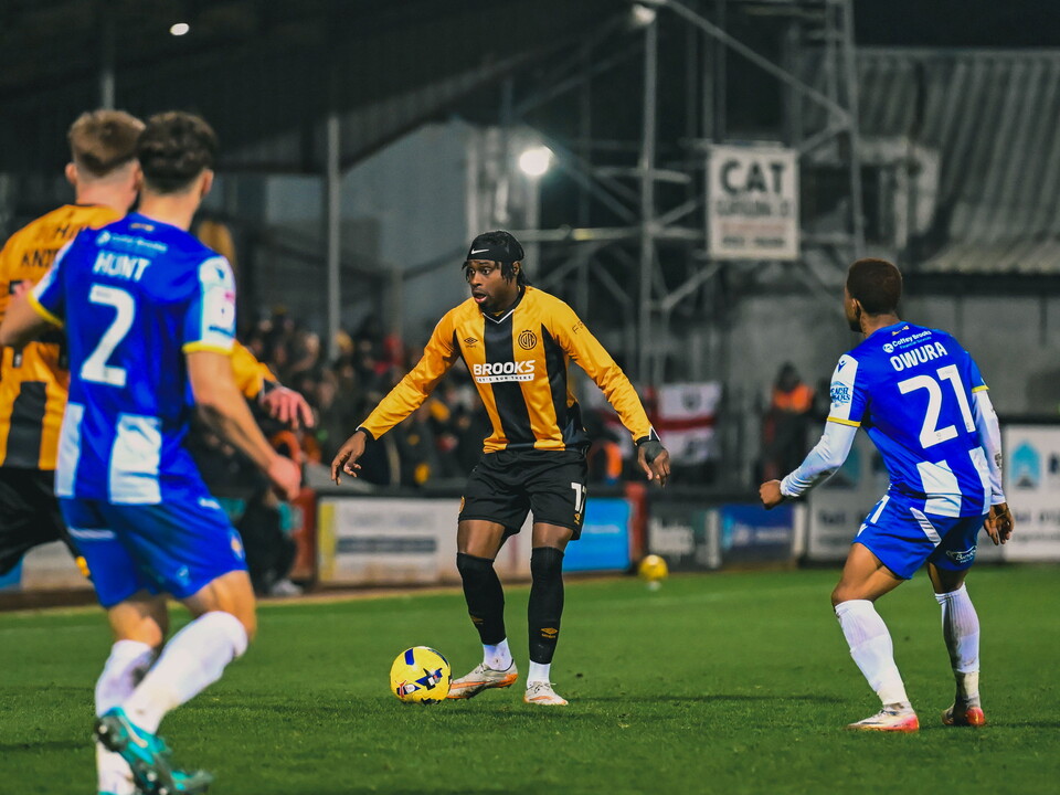 Pelly Ruddock Mpanzu vs Colchester United