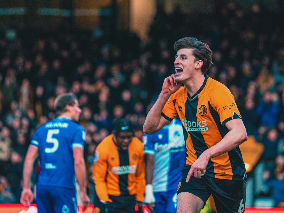 Kell Watts celebrates