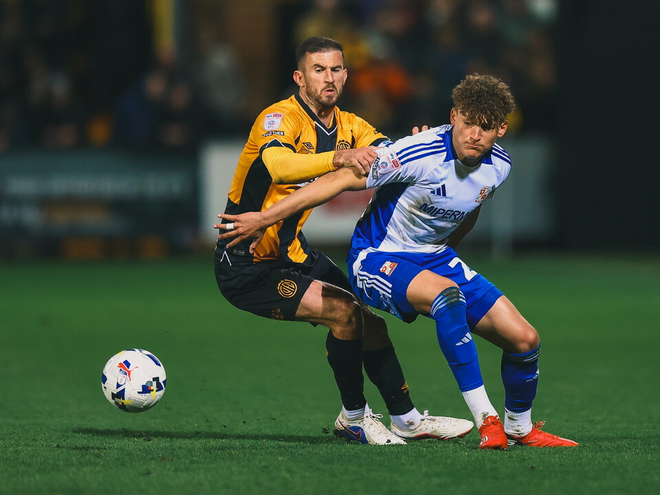 Dom Ball vs Swindon Town