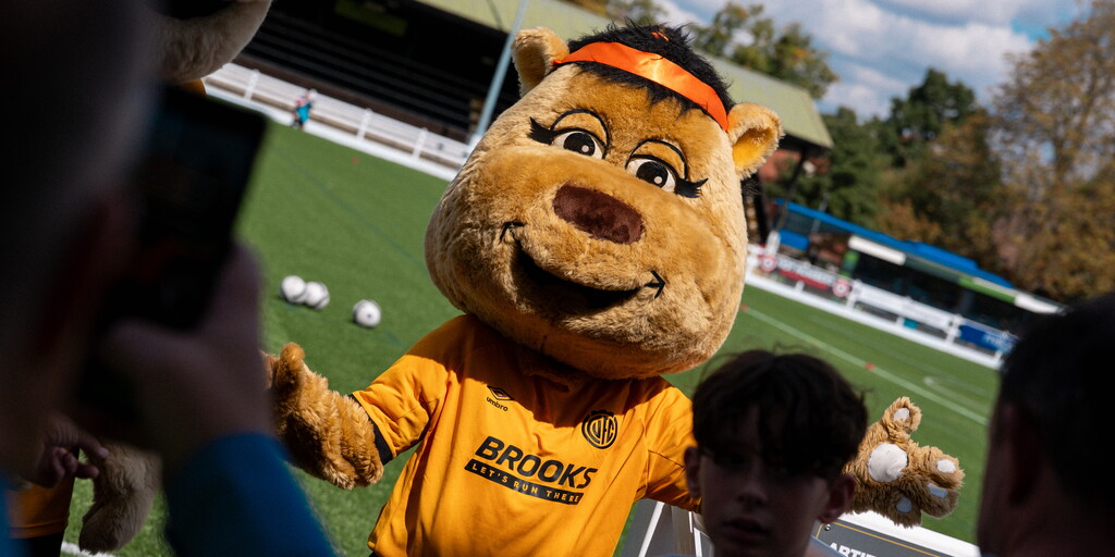 Publican guía para el Cambridge United vs MK Dons